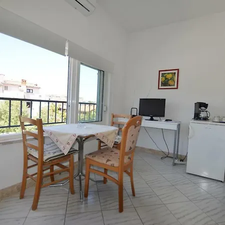 Gostinjska kuća Kos 3*